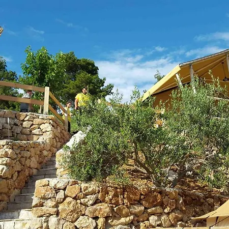 Campismo de Luxo Aloa